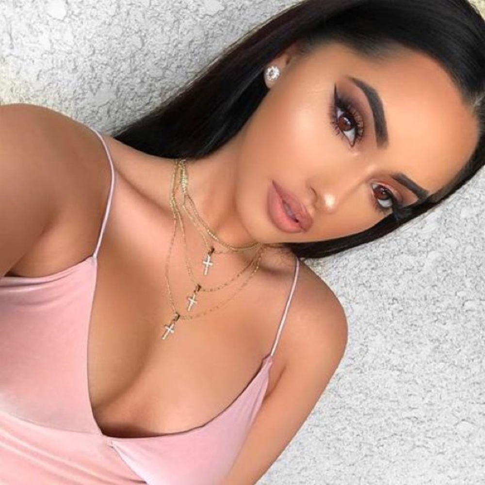 LIVI CHOKER || Layered Cross Choker